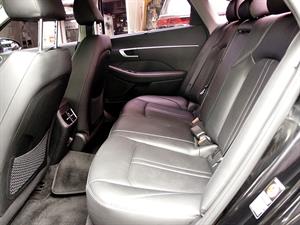 HYUNDAI Sonata - Vista 12