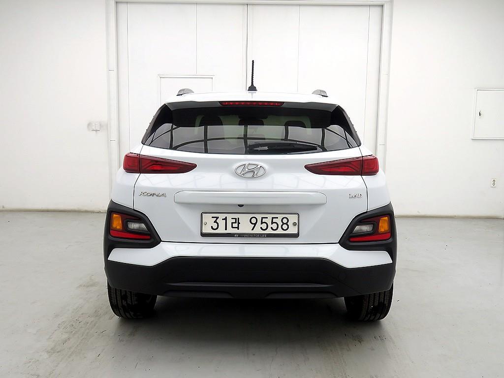 HYUNDAI Kona - Vista 3