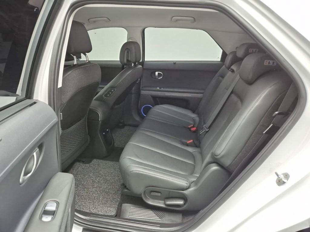 HYUNDAI Ioniq 5 - Vista 12