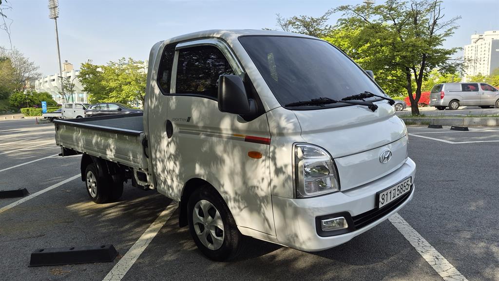 Small Truck Cargo (small) - Vista 2