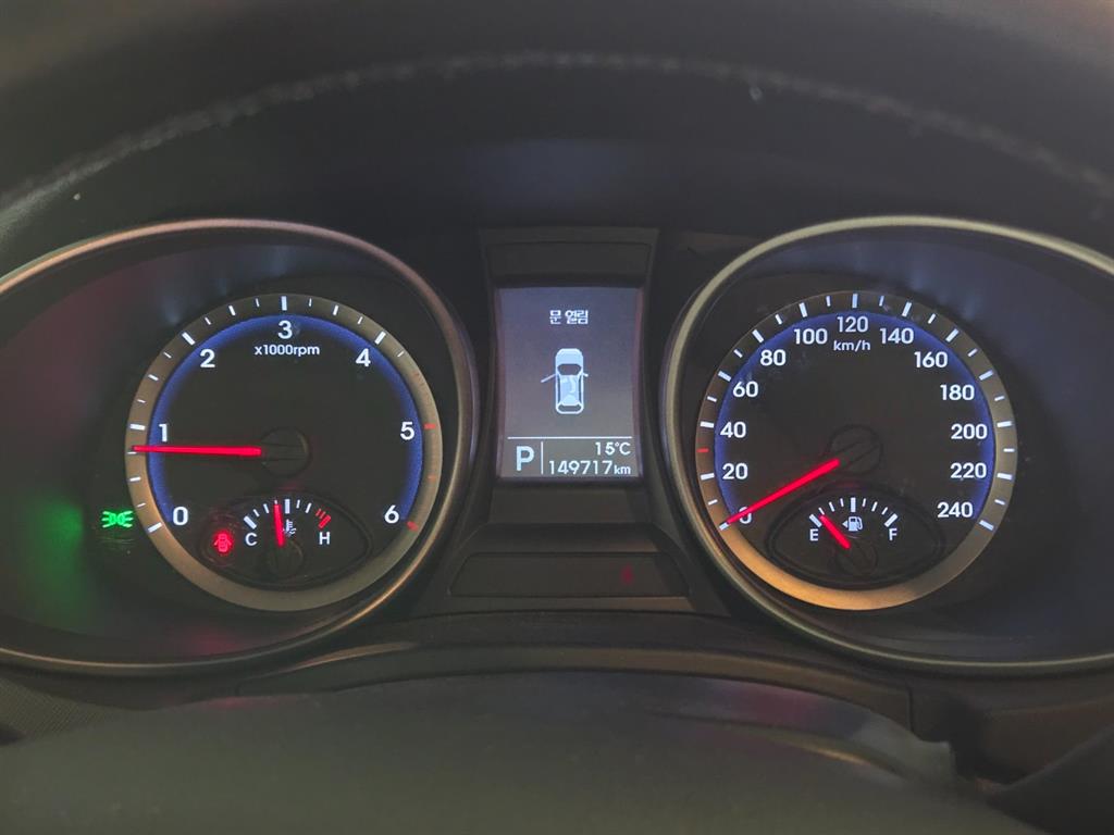 HYUNDAI Santa Fe - Vista 10