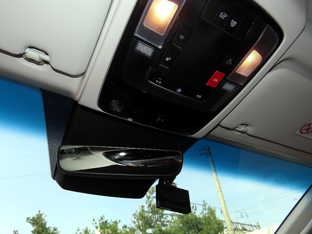 HYUNDAI Staria 2025 Gris - Importación desde Corea - HF Imports Iquique - Foto 16