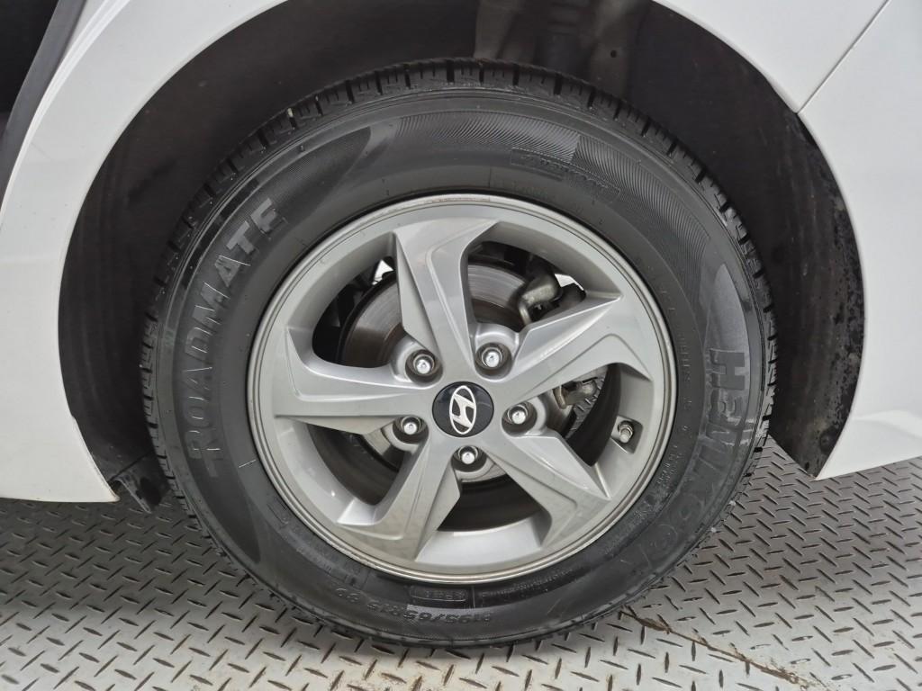 HYUNDAI Avante 2016 Blanco - Importación desde Corea - HF Imports Iquique - Foto 20