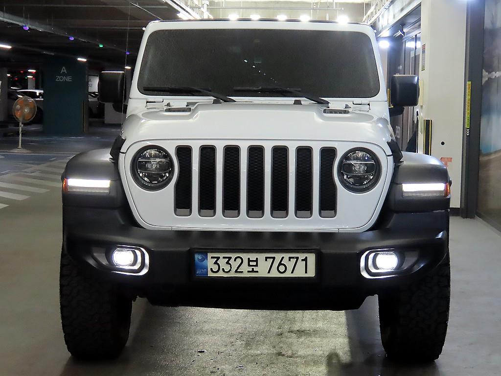 Jeep Wrangler - Vista 2