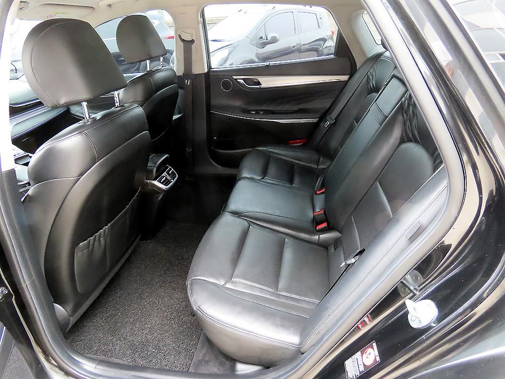HYUNDAI Grandeur - Vista 6