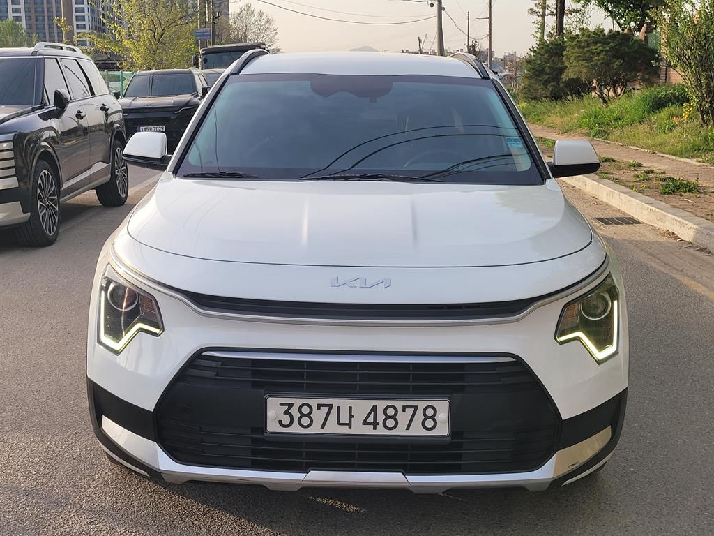KIA Niro 2022 Blanco - Importación desde Corea - HF Imports Iquique - Foto 1