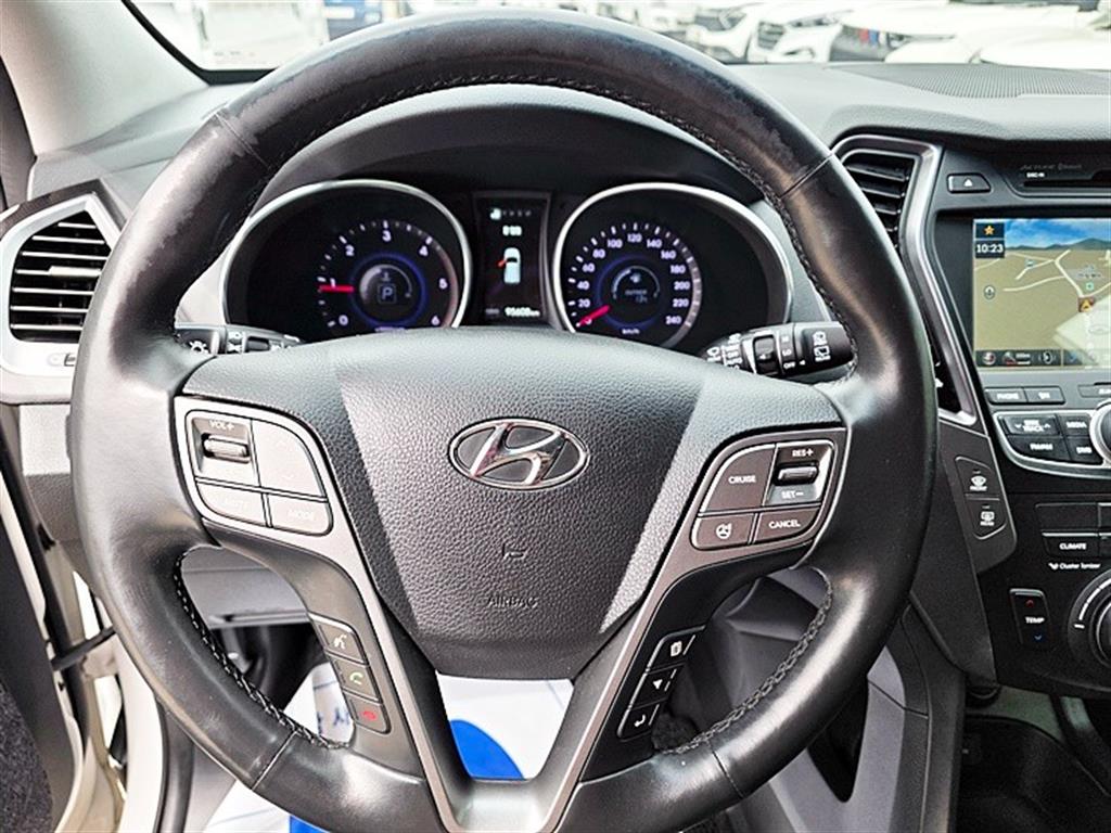 HYUNDAI Santa Fe - Vista 10