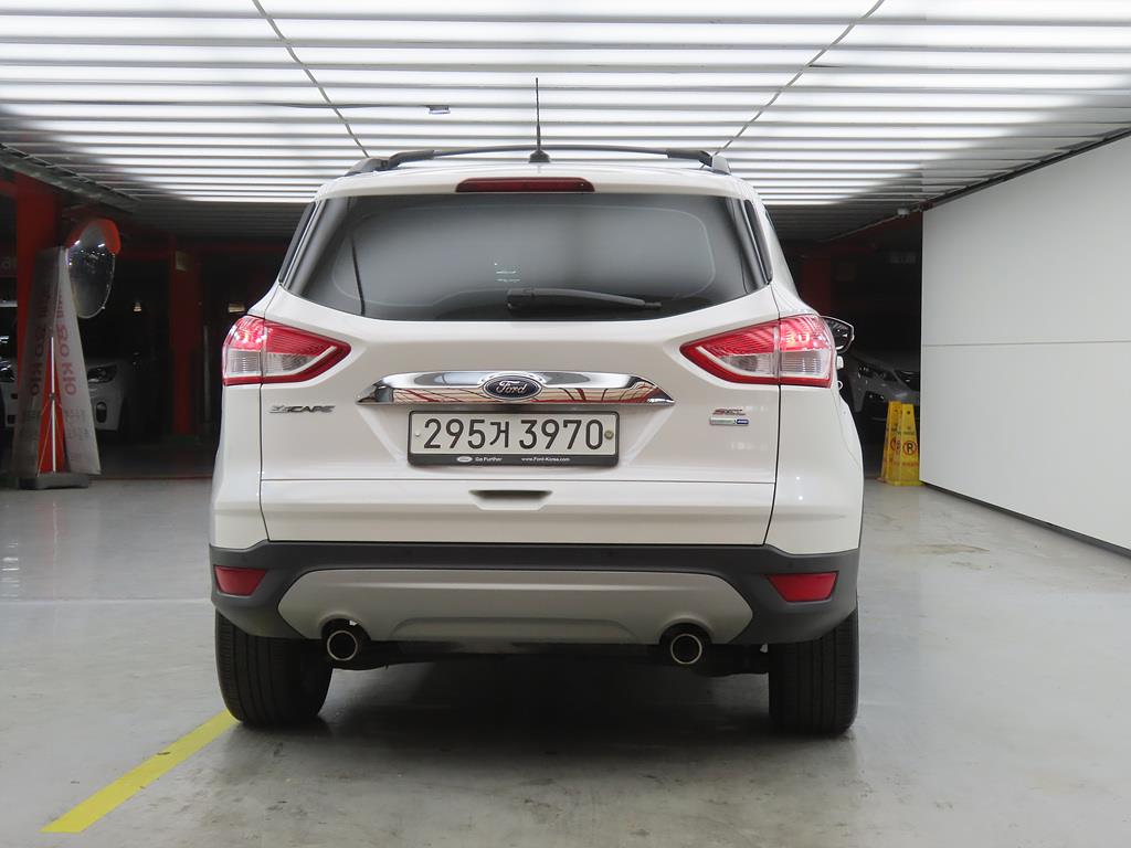 Ford Escape - Vista 3
