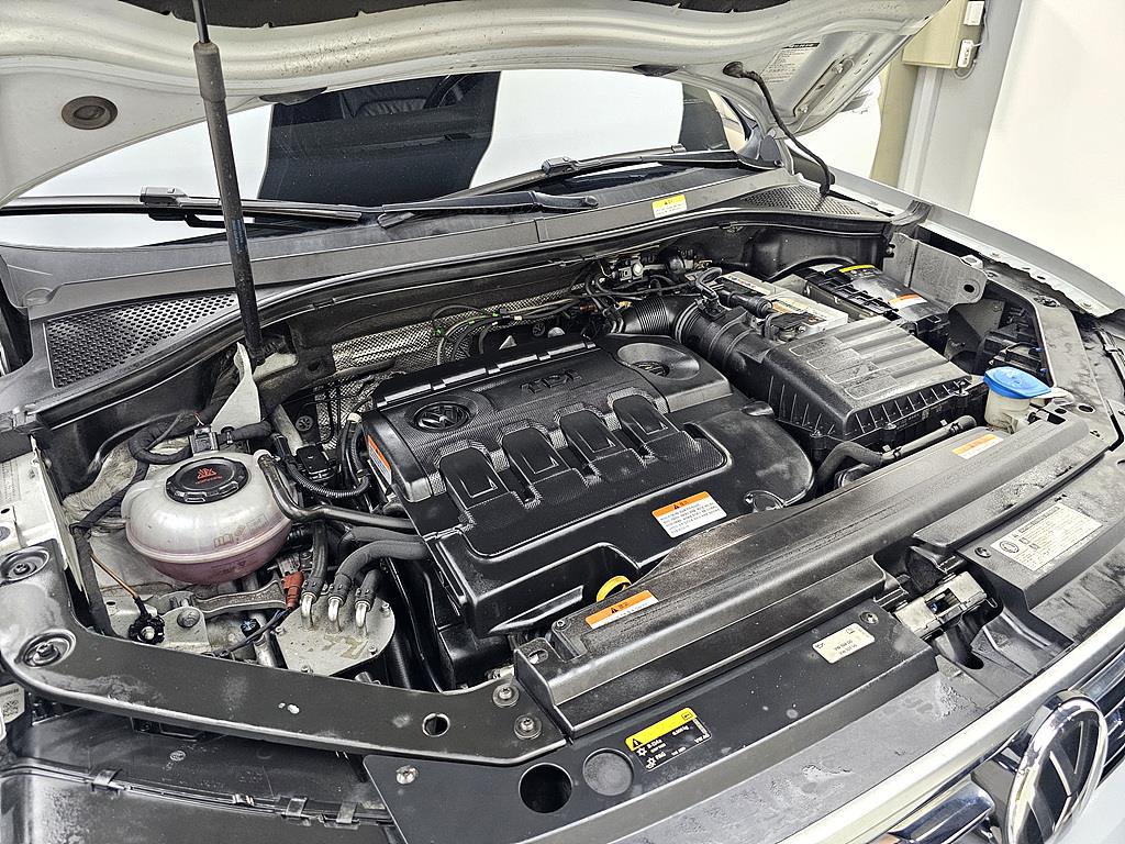 Volkswagen Tiguan - Vista 6