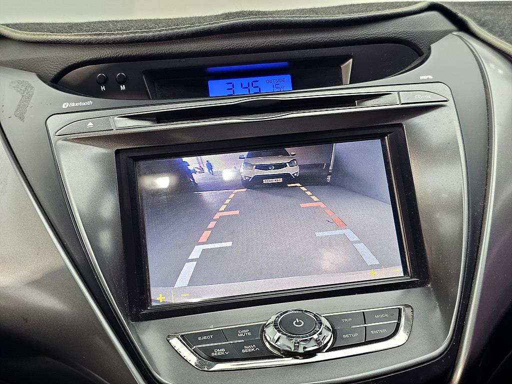 HYUNDAI Avante 2012 Blanco - Importación desde Corea - HF Imports Iquique - Foto 17