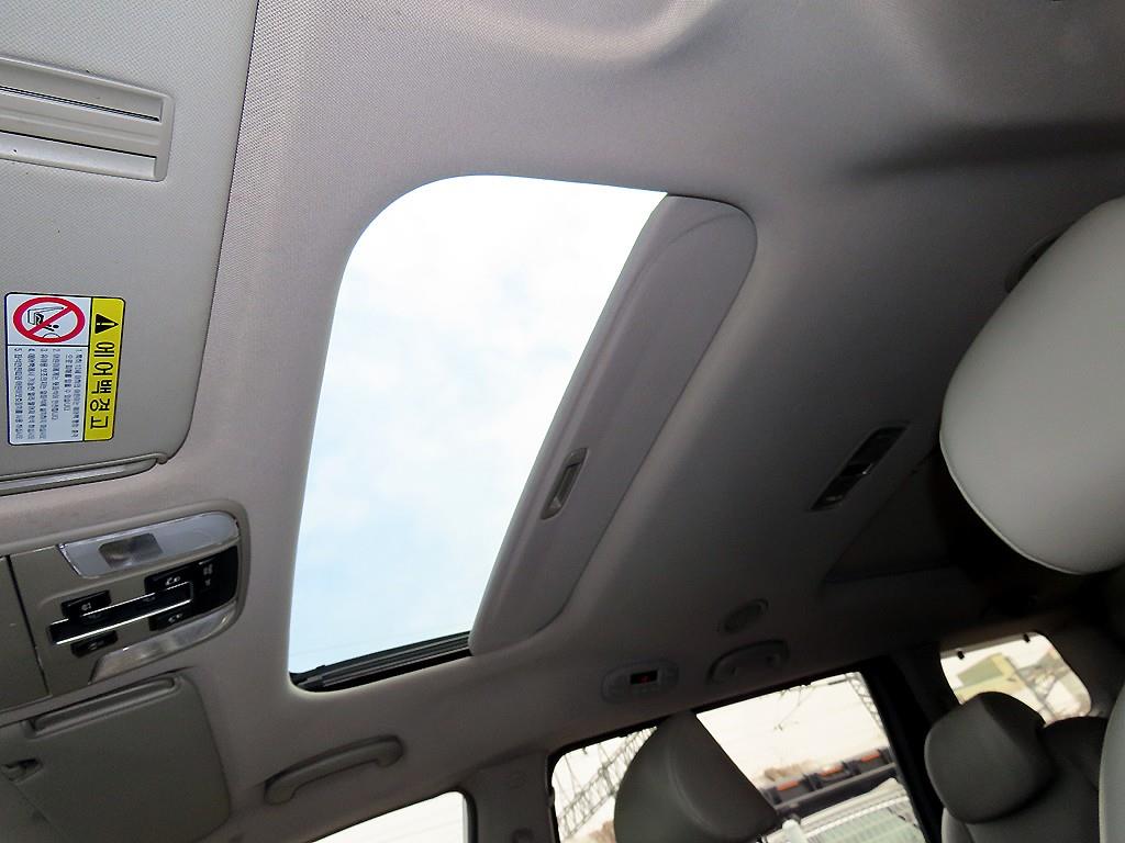 KIA Carnival 2018 - Importación desde Corea - HF Imports Iquique - Foto 17