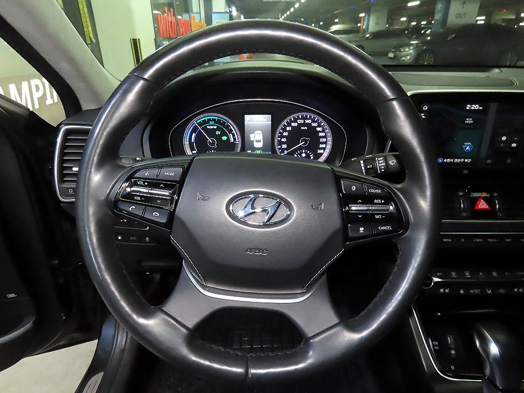 HYUNDAI Grandeur - Vista 8