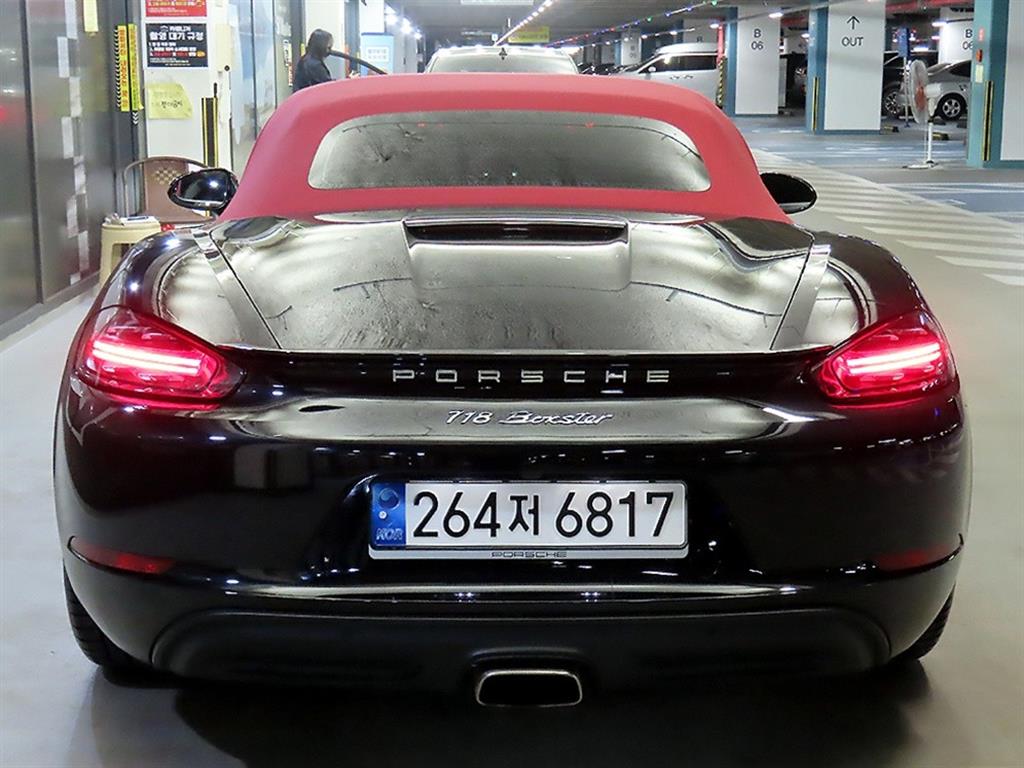 Porsche 718 - Vista 5