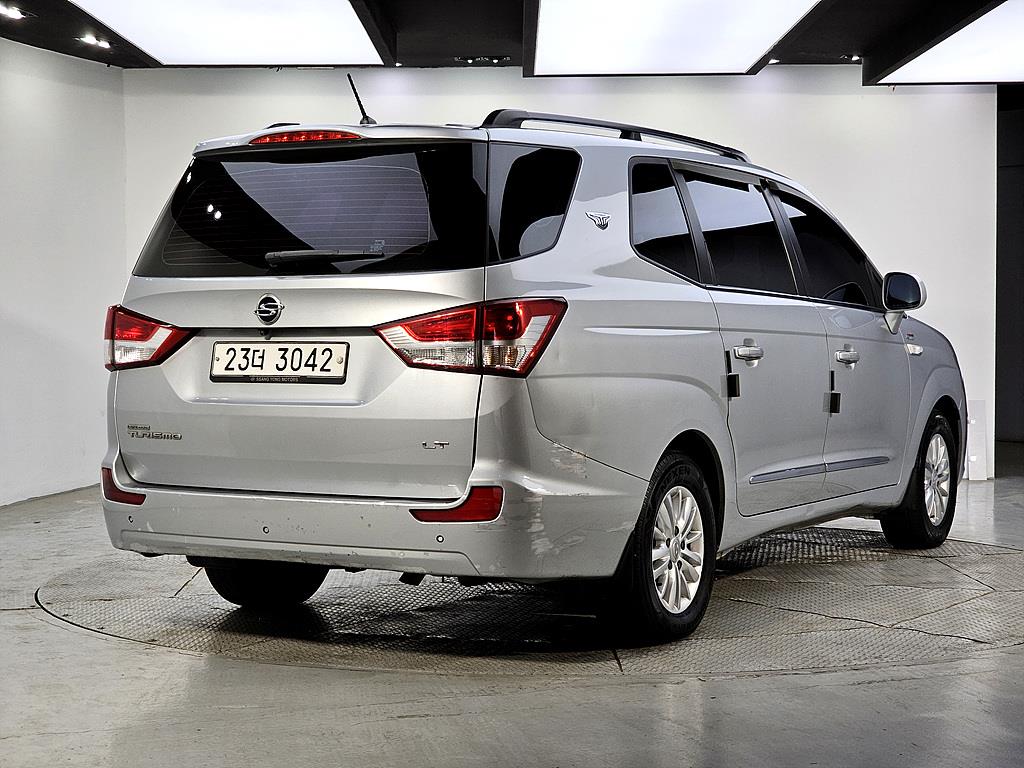 Ssangyong Korando - Vista 4