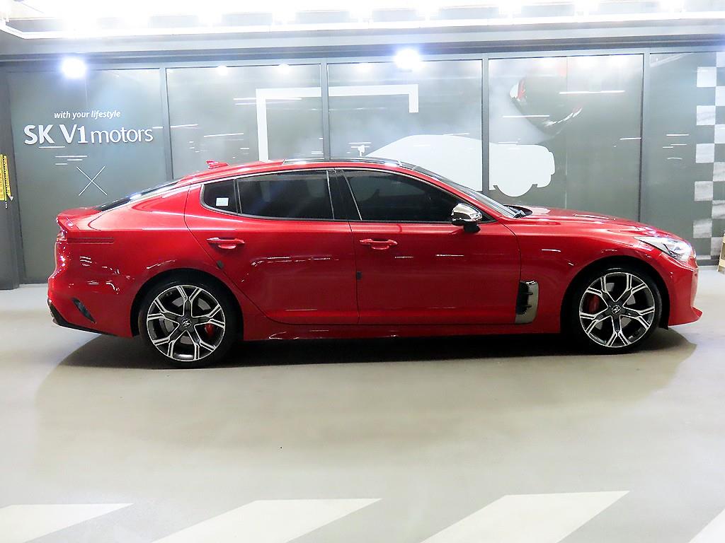 KIA Stinger - Vista 3