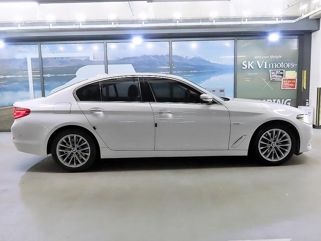 BMW 5 Series - Vista 3