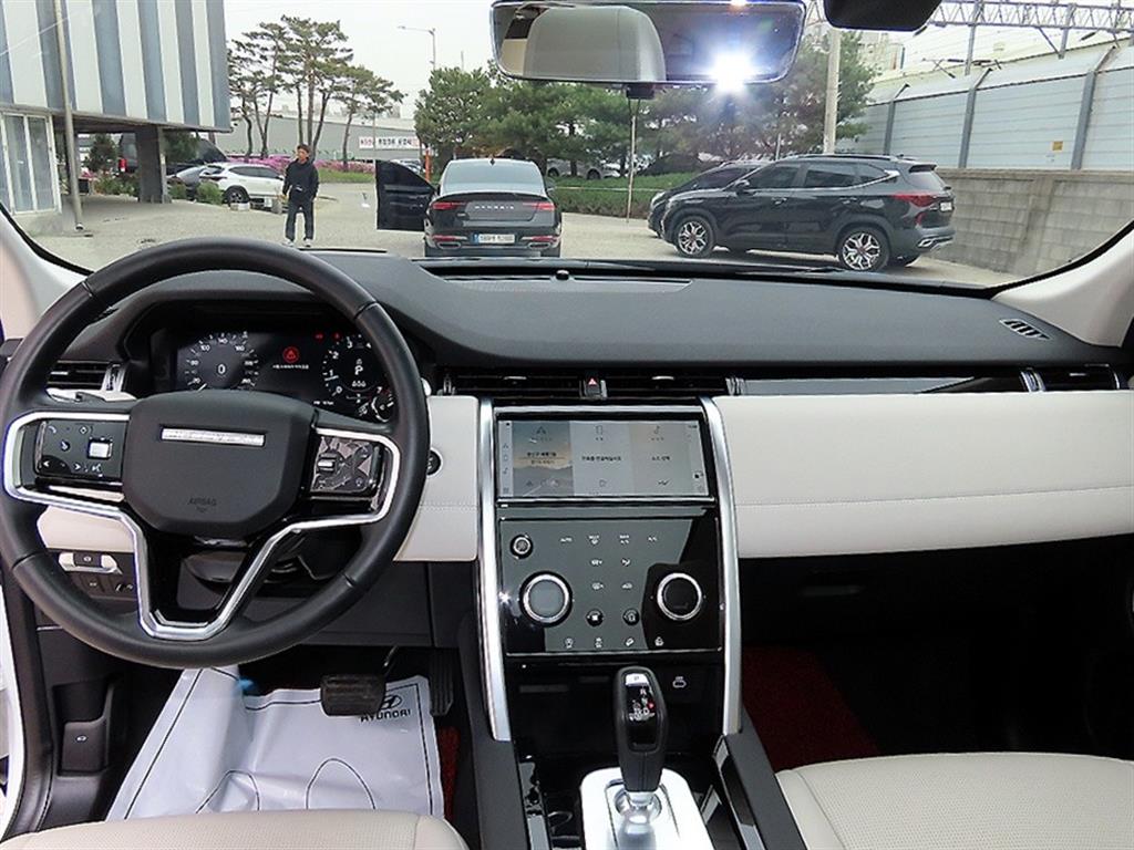 Land Rover Discovery Sports - Vista 7