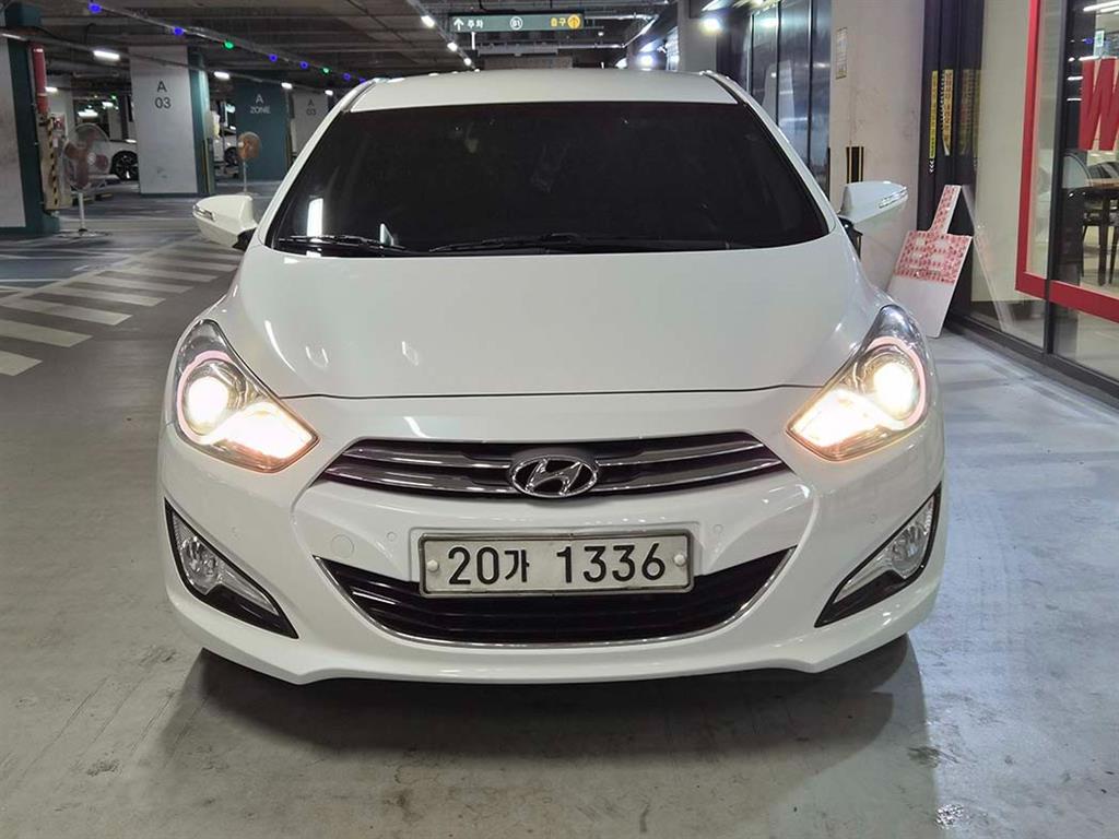 HYUNDAI i40 - Vista 2
