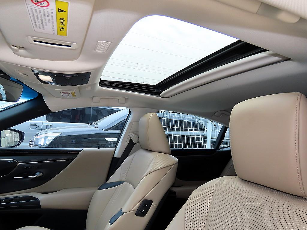 Lexus ES 2019 Gris - Importación desde Corea - HF Imports Iquique - Foto 16