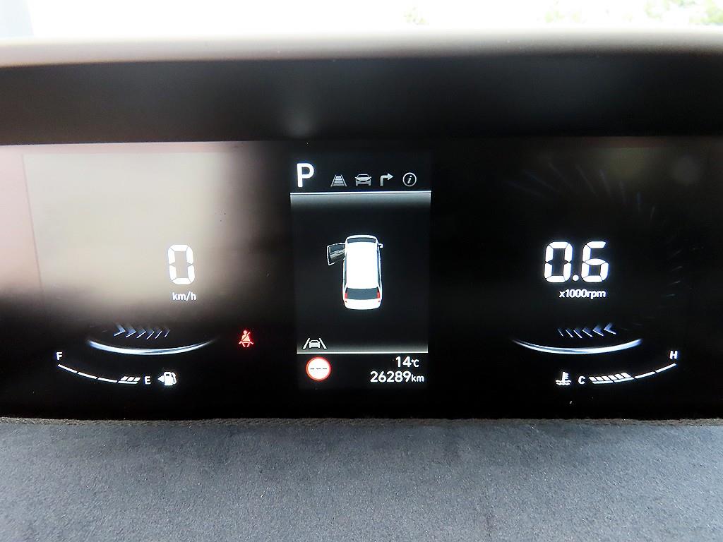 HYUNDAI Staria - Vista 9