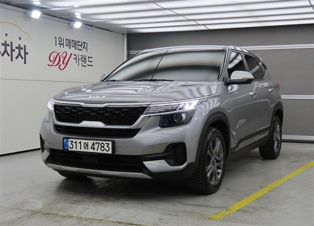 KIA Seltos 2022 Gris - Importación desde Corea - HF Imports Iquique - Foto 1