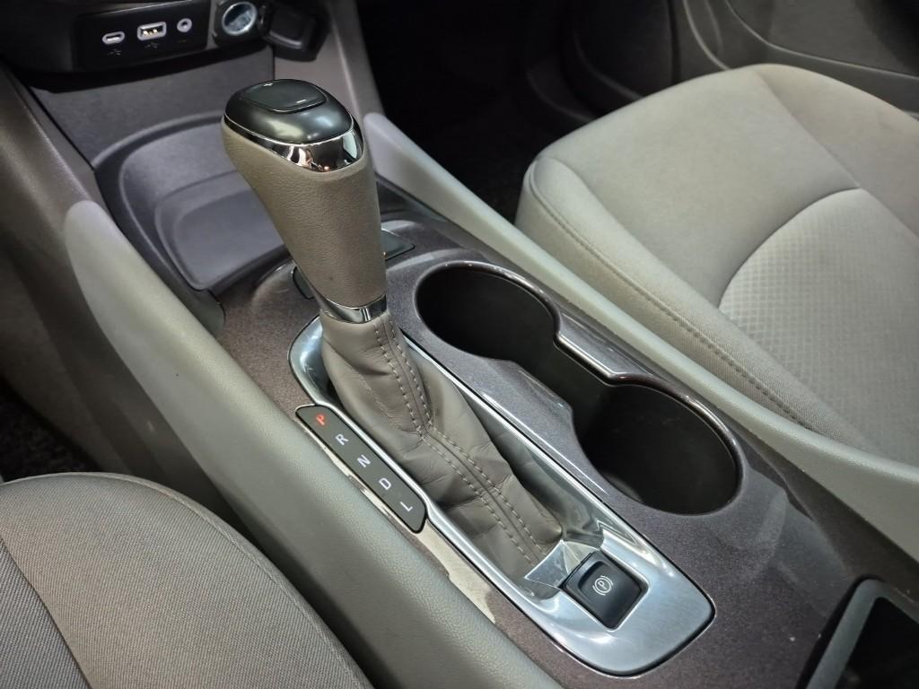 Chevrolet Malibu - Vista 8