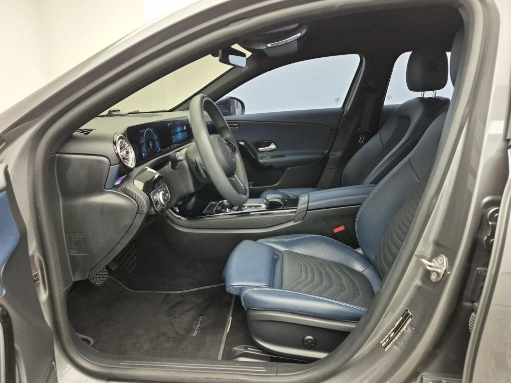 Mercedes Benz A Class - Vista 11