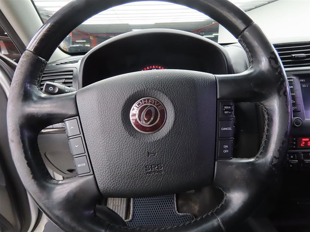 KIA Mohave - Vista 8