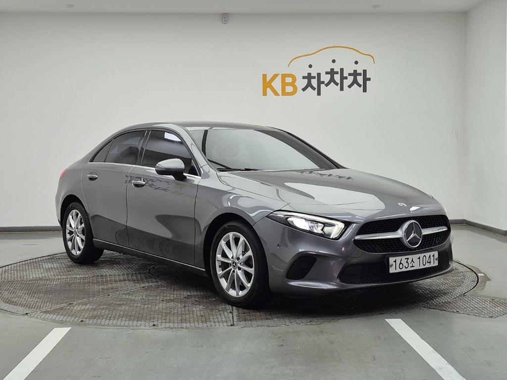Mercedes Benz A Class - Vista 2