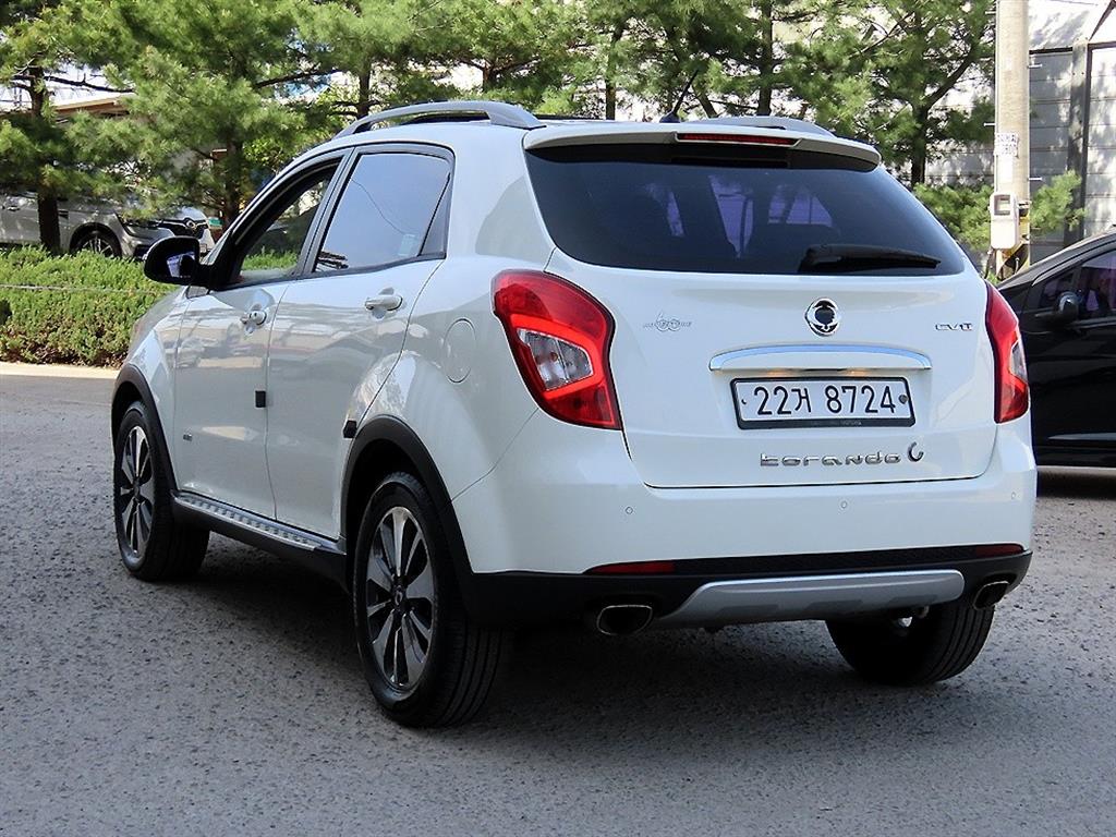 Ssangyong Korando - Vista 3