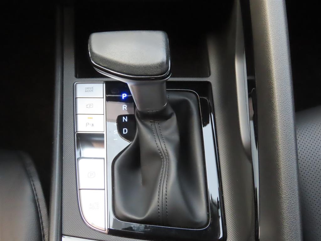 HYUNDAI Avante 2024 Blanco - Importación desde Corea - HF Imports Iquique - Foto 10
