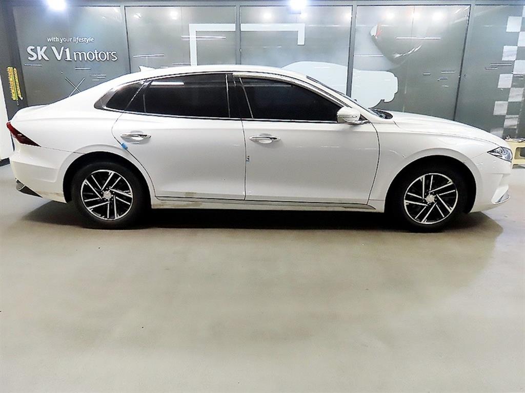 HYUNDAI Grandeur - Vista 3