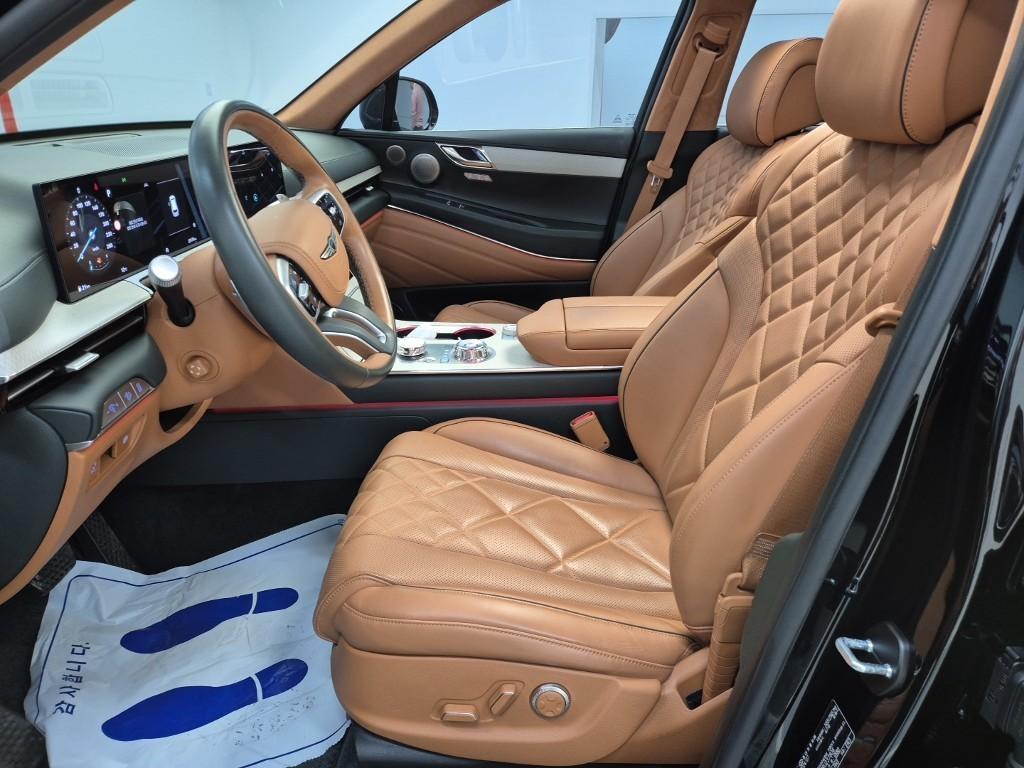 Genesis GV80 - Vista 11