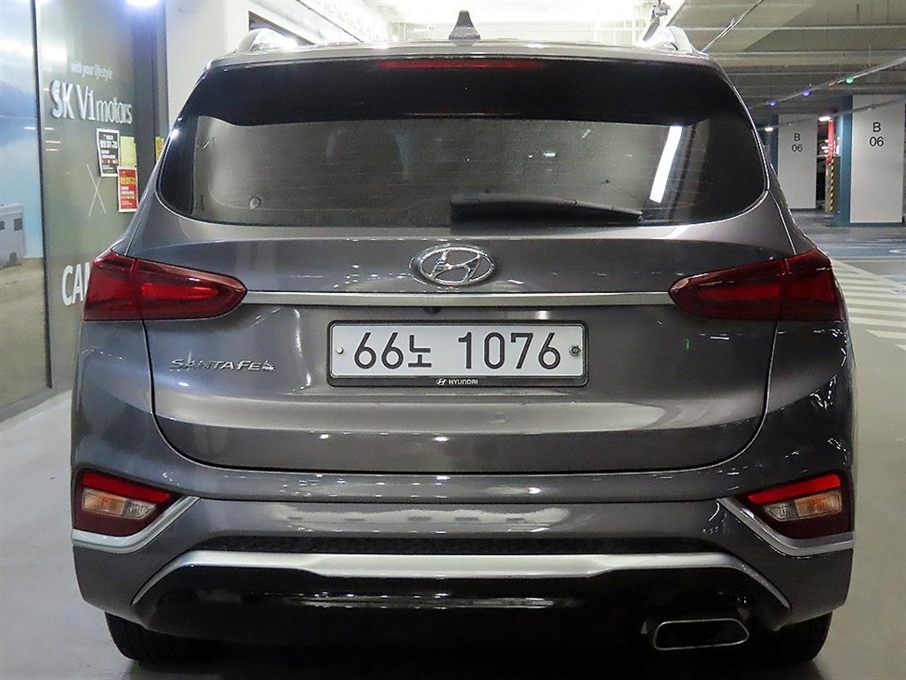 HYUNDAI Santa Fe - Vista 5