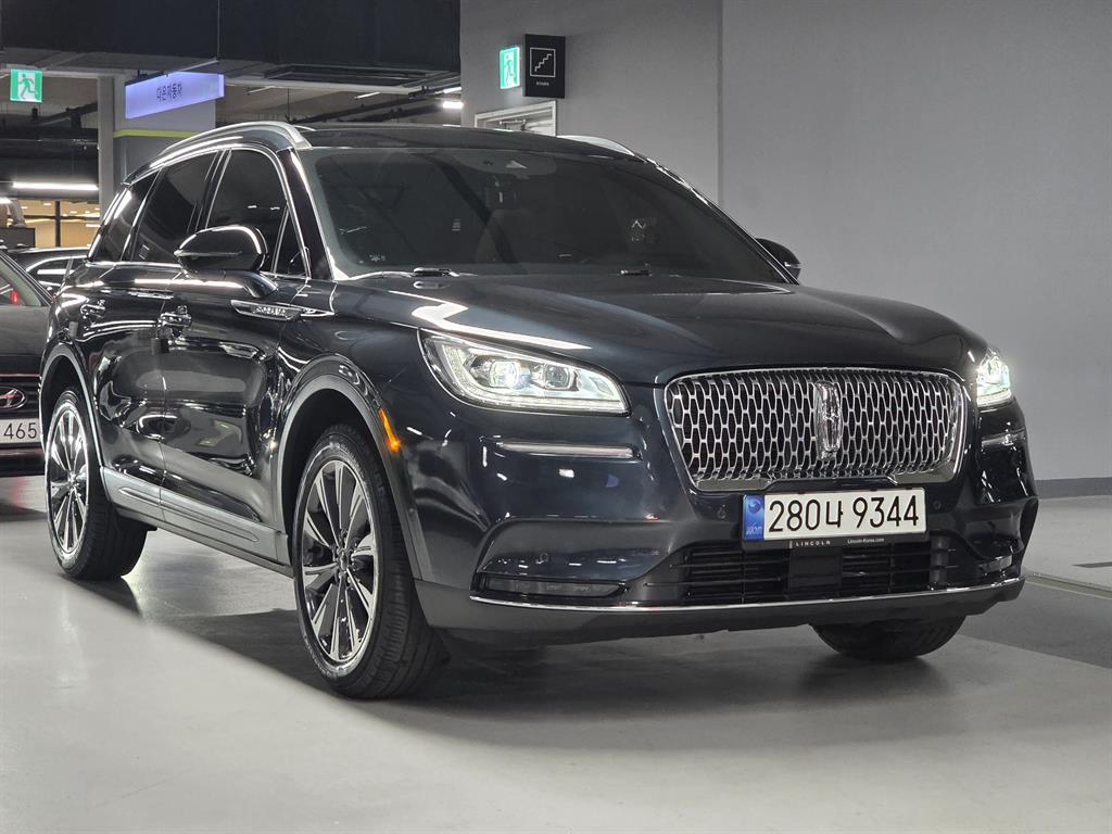 Lincoln Corsair - Vista 3