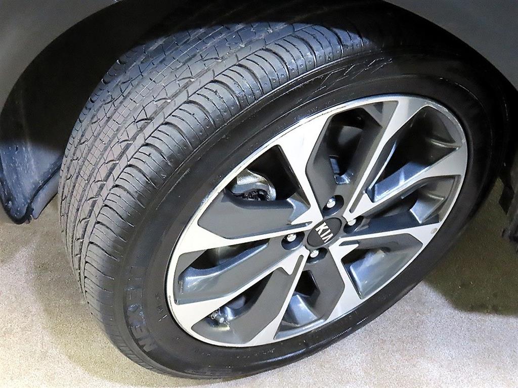 KIA Stonic 2018 Azul - Importación desde Corea - HF Imports Iquique - Foto 20