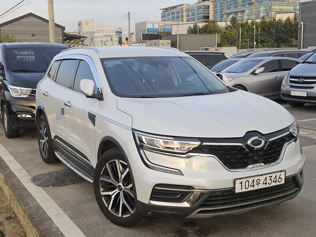 SAMSUNG QM6 2023 Blanco - Importación desde Corea - HF Imports Iquique - Foto 1