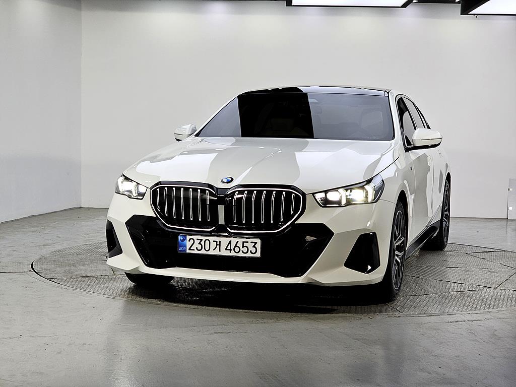 BMW 5 Series - Vista 2