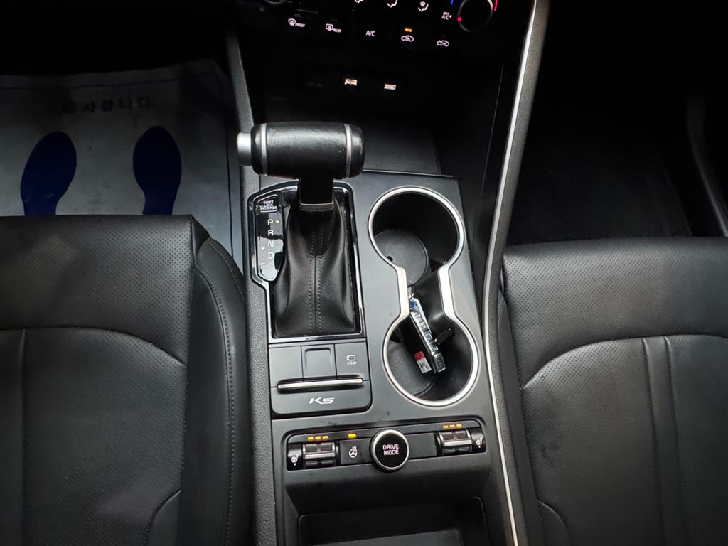 KIA K5 2022 Negro - Importación desde Corea - HF Imports Iquique - Foto 13