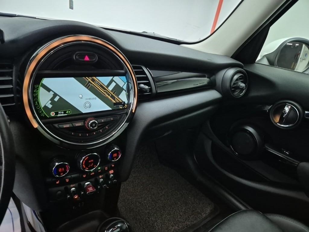 Mini Cooper 2018 Negro - Importación desde Corea - HF Imports Iquique - Foto 17