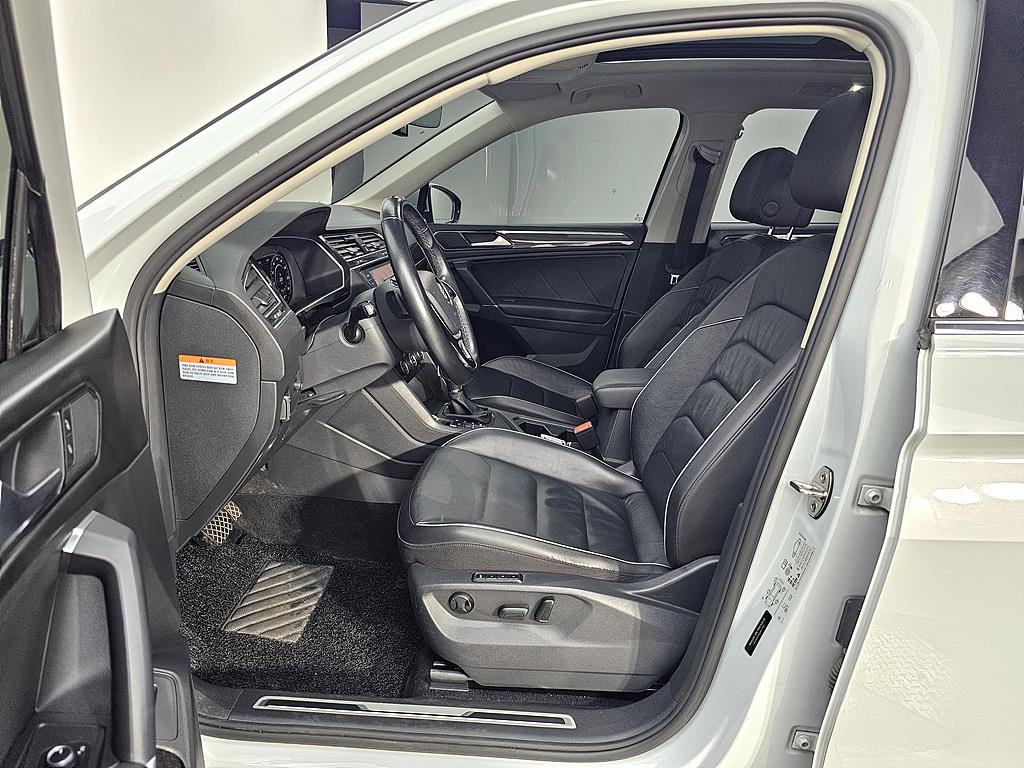 Volkswagen Tiguan - Vista 8