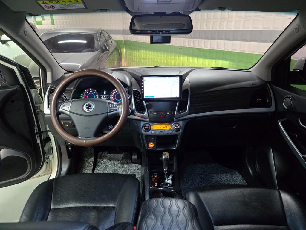 Ssangyong Korando - Vista 8