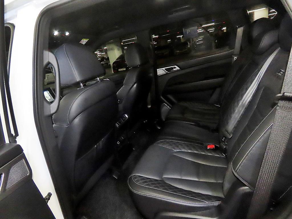 Ssangyong Rexton - Vista 7