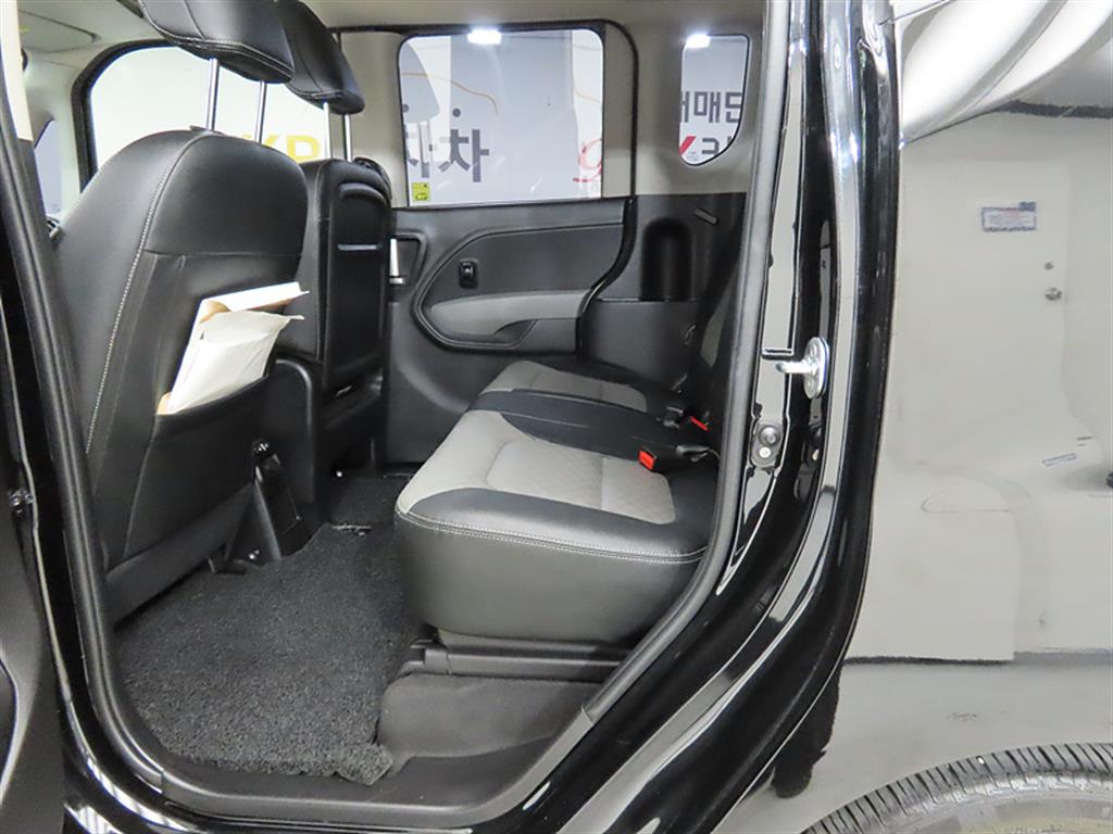 KIA Ray - Vista 6