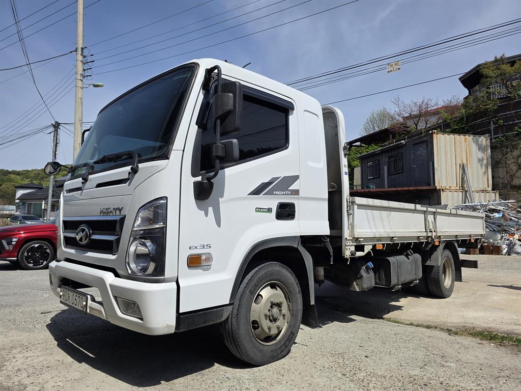 medium and large cargo Cargo 2019 Blanco - Importación desde Corea - HF Imports Iquique - Foto 1