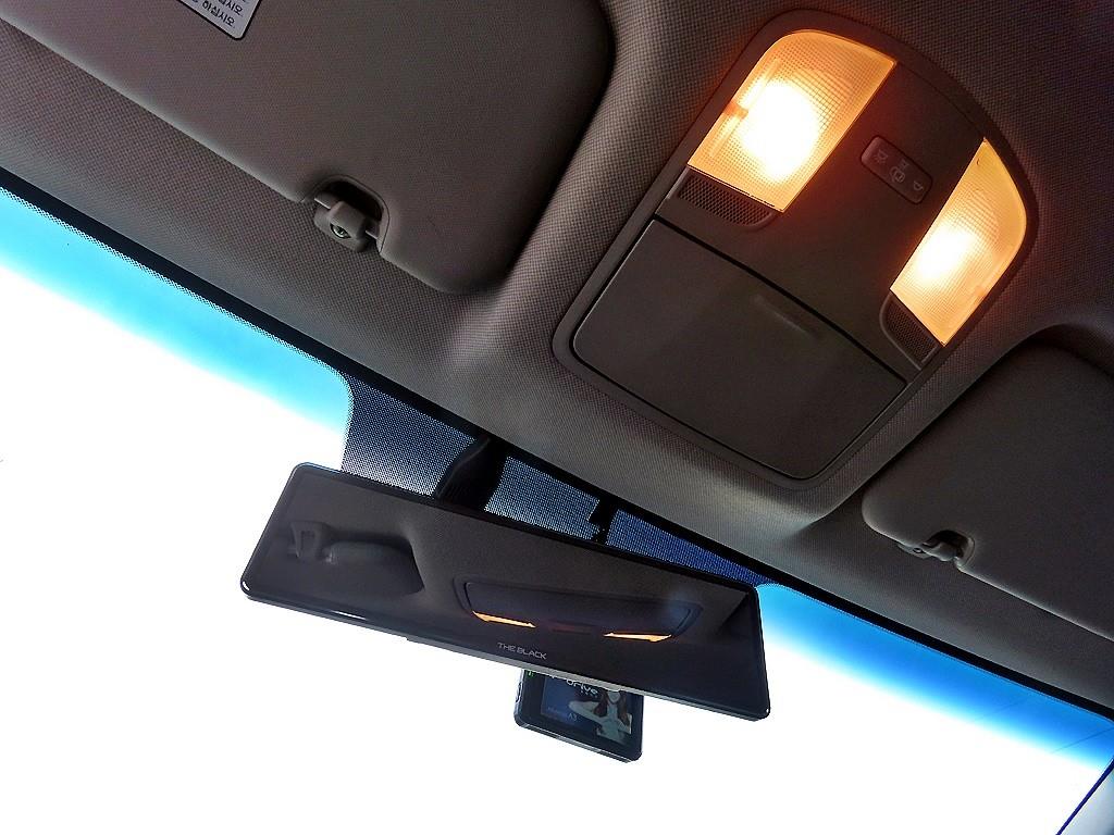 HYUNDAI Avante 2017 Blanco - Importación desde Corea - HF Imports Iquique - Foto 16