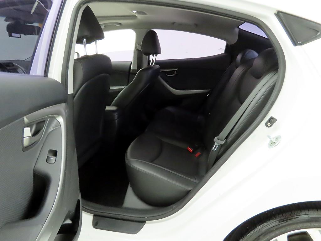 HYUNDAI Avante 2014 Blanco - Importación desde Corea - HF Imports Iquique - Foto 13