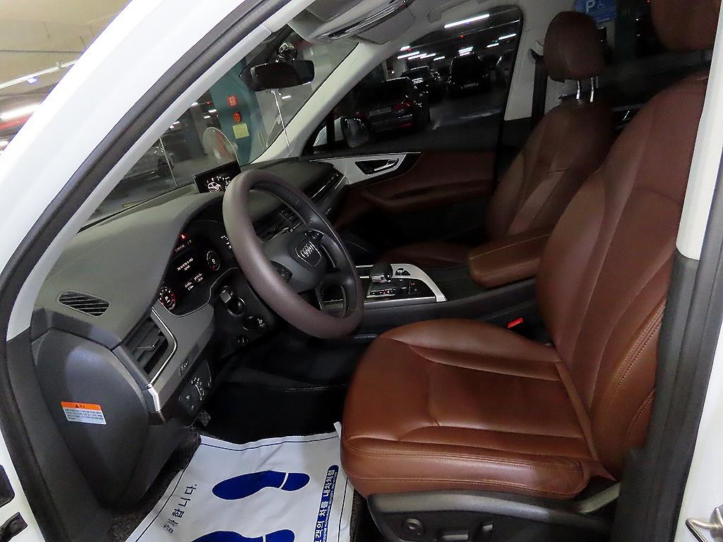 Audi Q7 - Vista 6