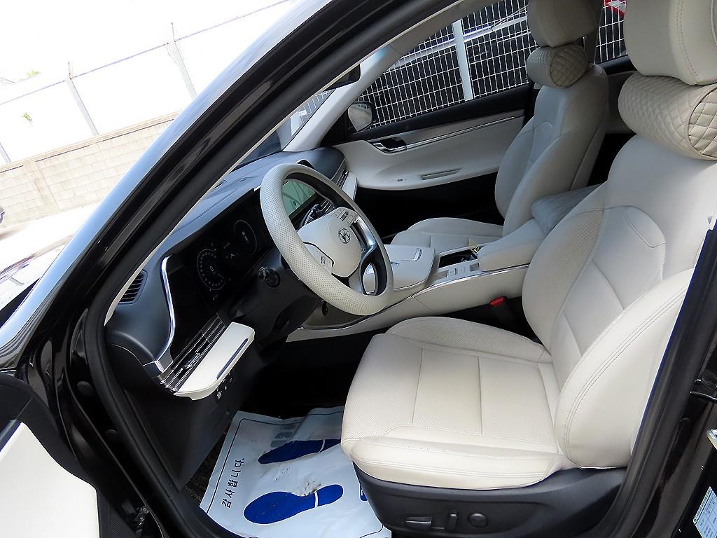 HYUNDAI Grandeur - Vista 6