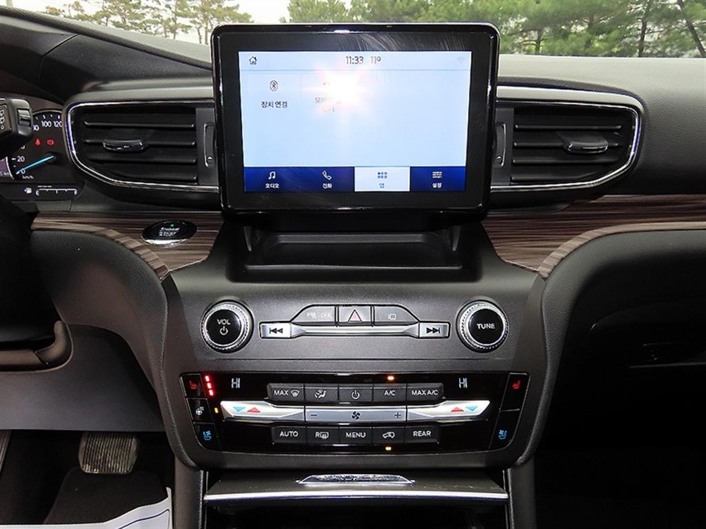 Ford Explorer - Vista 12